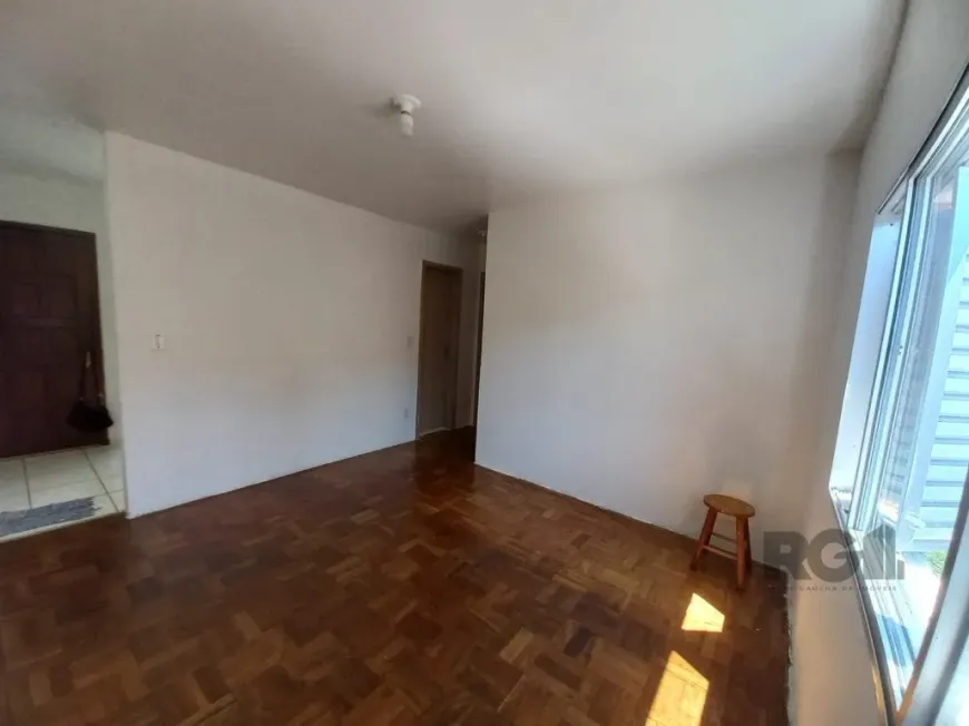 Foto 1 de Apartamento com 2 Quartos à venda, 50m² em Restinga, Porto Alegre