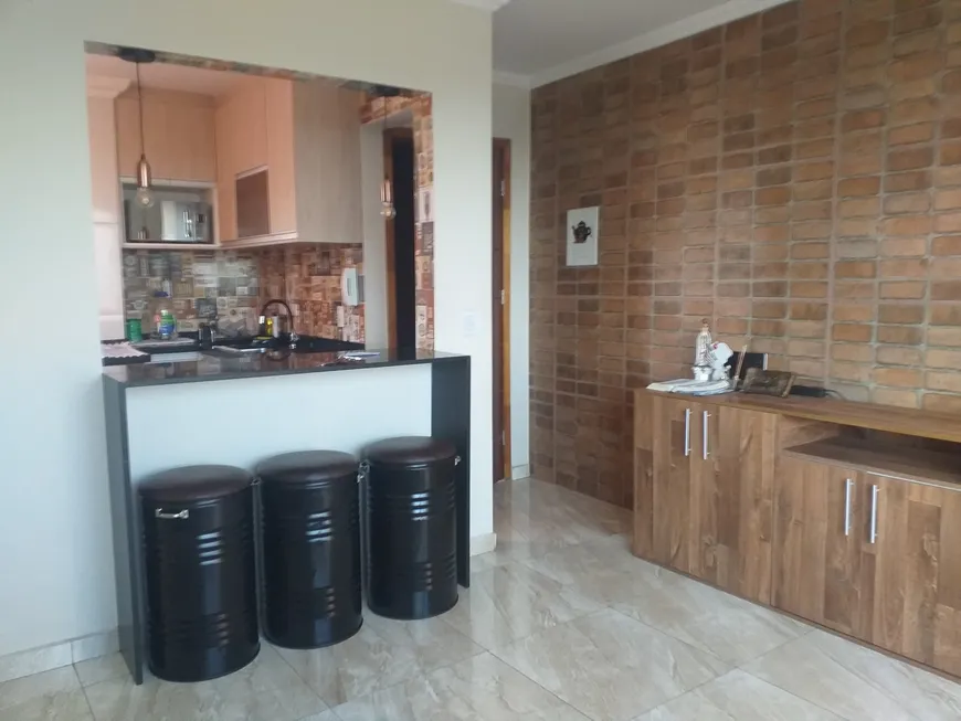 Foto 1 de Apartamento com 2 Quartos à venda, 50m² em Capão Redondo, São Paulo