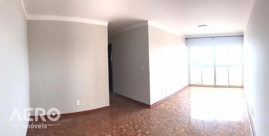 Foto 1 de Apartamento com 3 Quartos à venda, 107m² em Vila Mariana, Bauru