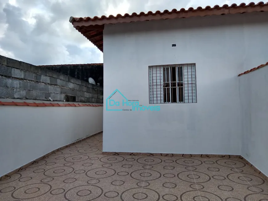 Foto 1 de Casa com 2 Quartos à venda, 70m² em Vera Cruz, Mongaguá