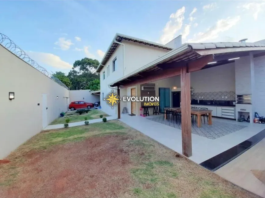 Foto 1 de Casa com 3 Quartos à venda, 230m² em Trevo, Belo Horizonte