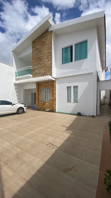 Foto 1 de Casa com 4 Quartos à venda, 270m² em Planalto Anil II, São Luís