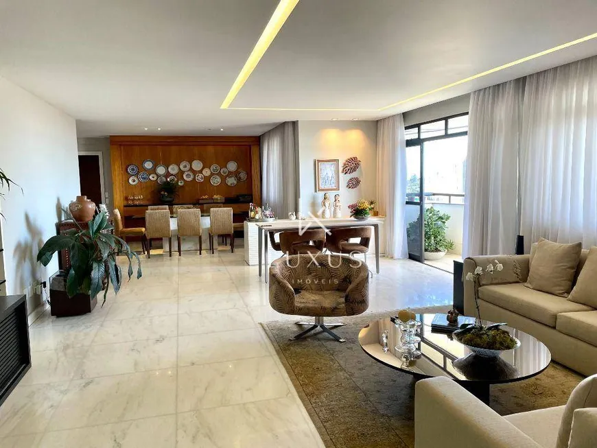 Foto 1 de Apartamento com 4 Quartos à venda, 217m² em Belvedere, Belo Horizonte