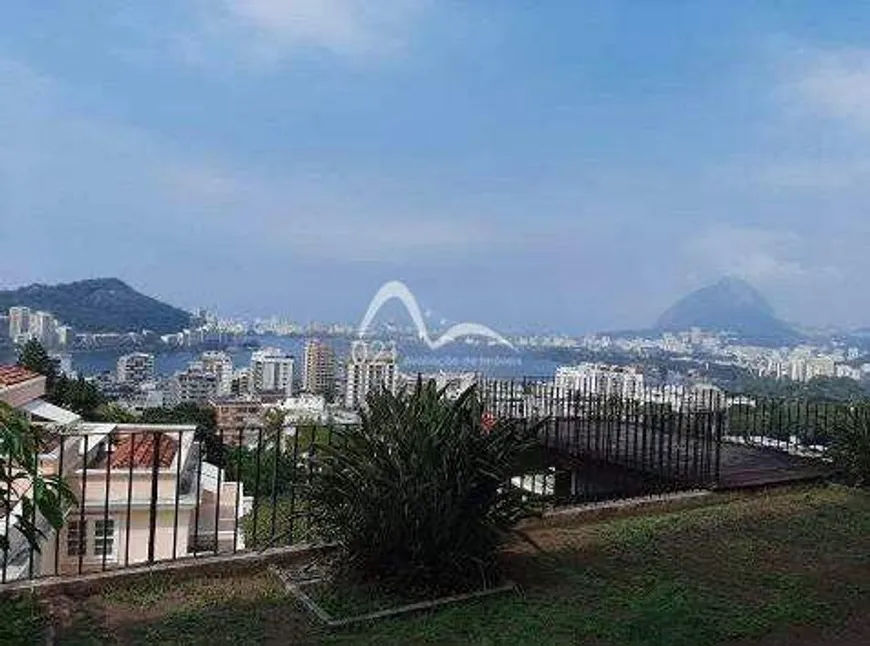 Foto 1 de Casa com 5 Quartos à venda, 1028m² em Jardim Botânico, Rio de Janeiro