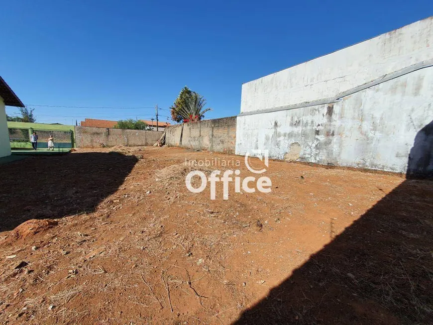 Foto 1 de Lote/Terreno à venda, 300m² em Anápolis City, Anápolis