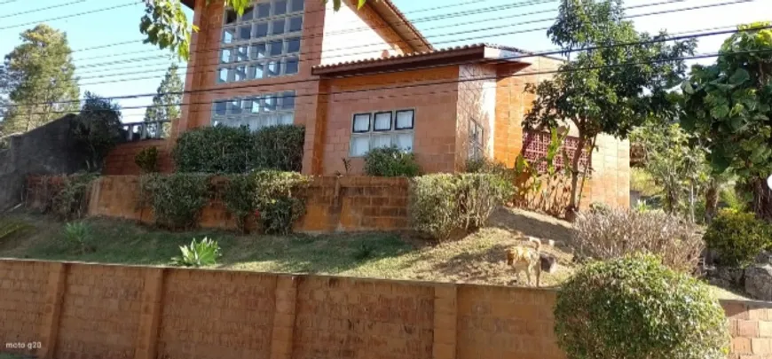 Foto 1 de Casa com 3 Quartos à venda, 150m² em Portal da Serra, Serra Negra
