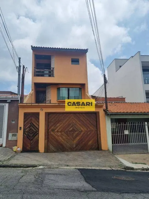 Foto 1 de Sobrado com 3 Quartos à venda, 258m² em Assunção, São Bernardo do Campo