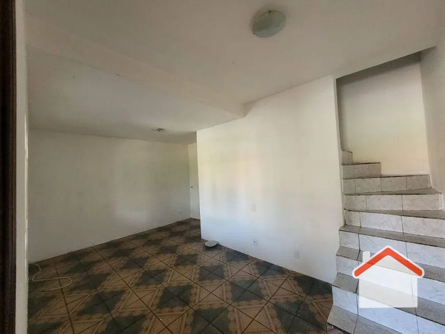 Foto 1 de Sobrado com 3 Quartos para alugar, 189m² em Dos Casa, São Bernardo do Campo