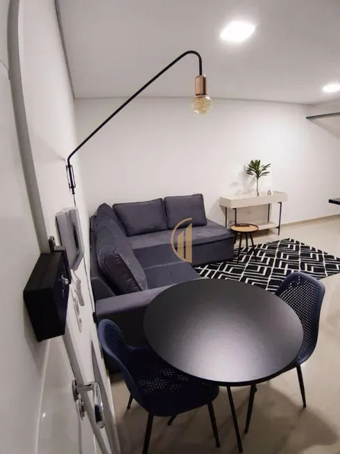 Foto 1 de Apartamento com 2 Quartos à venda, 55m² em Vila Gilda, Santo André