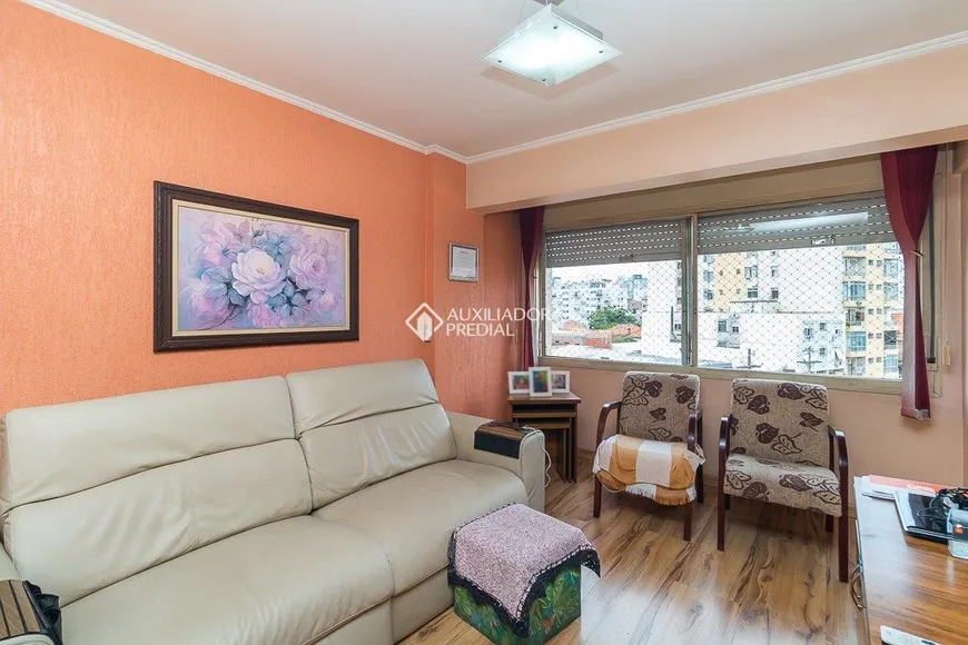 Foto 1 de Apartamento com 2 Quartos à venda, 90m² em Floresta, Porto Alegre