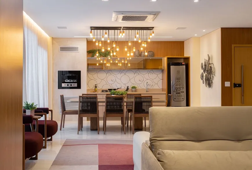 Foto 1 de Apartamento com 3 Quartos à venda, 180m² em Parque Flamboyant, Goiânia