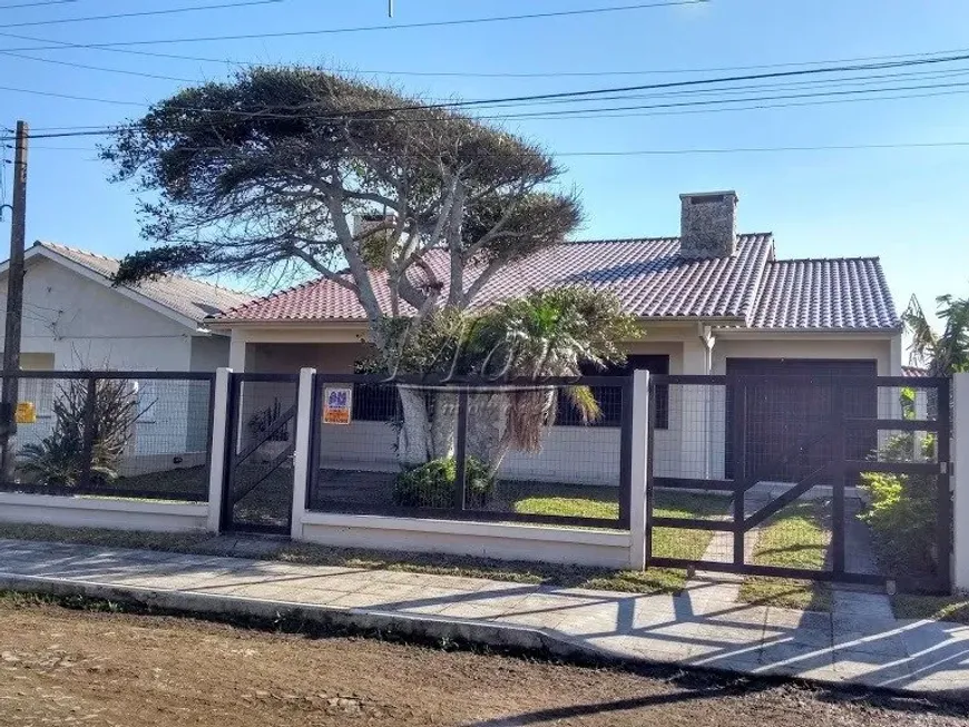 Foto 1 de Casa com 3 Quartos à venda, 166m² em Rainha Do Mar, Xangri-lá