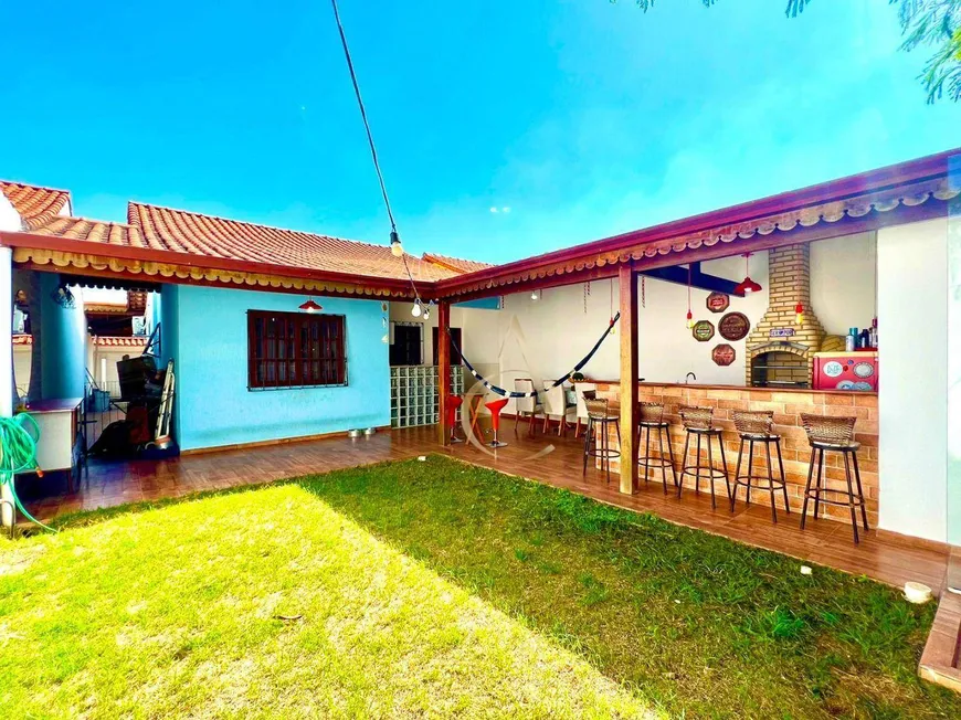 Foto 1 de Casa com 2 Quartos à venda, 200m² em Pacaembu, Queimados