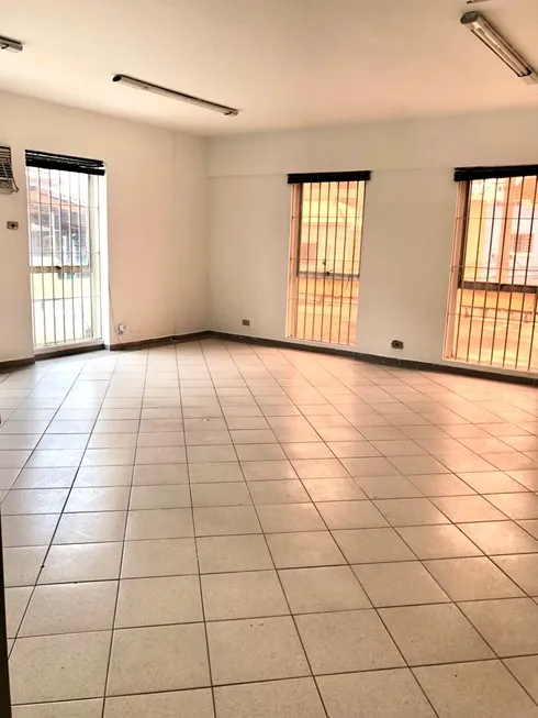 Foto 1 de Sala Comercial para alugar, 85m² em Vila Romana, São Paulo