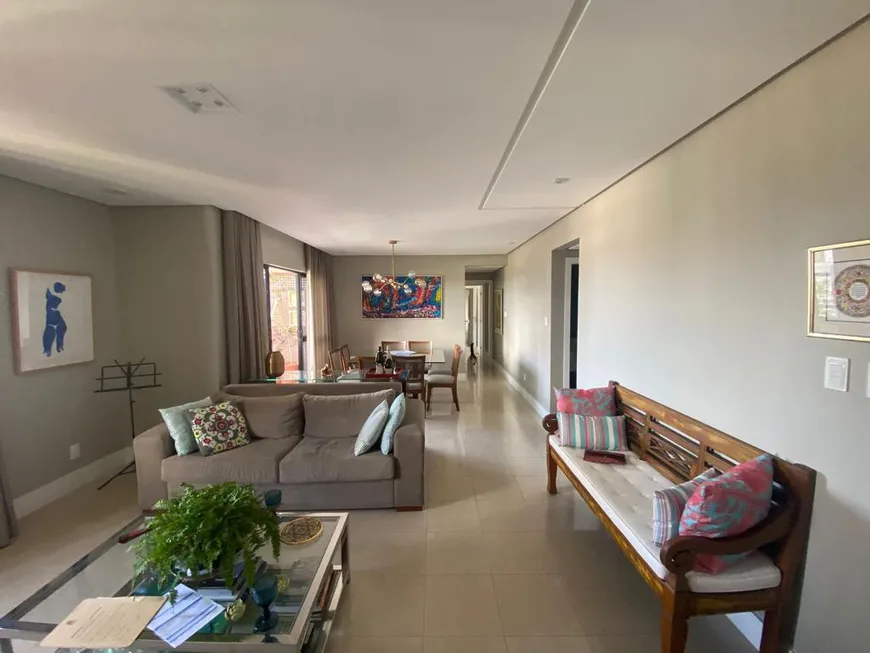 Foto 1 de Apartamento com 4 Quartos à venda, 143m² em Pituba, Salvador