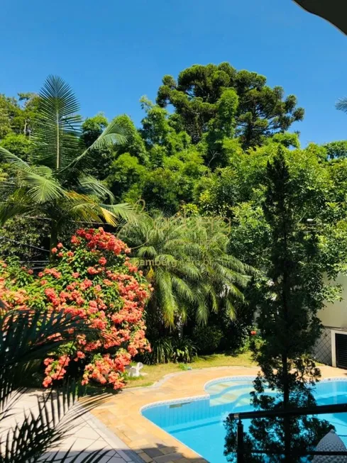 Foto 1 de Casa com 4 Quartos à venda, 600m² em Horto Florestal, São Paulo