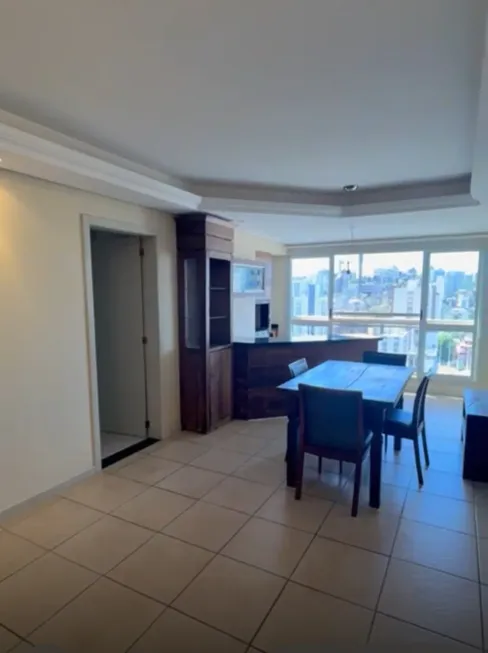 Foto 1 de Apartamento com 3 Quartos à venda, 95m² em Petrópolis, Porto Alegre