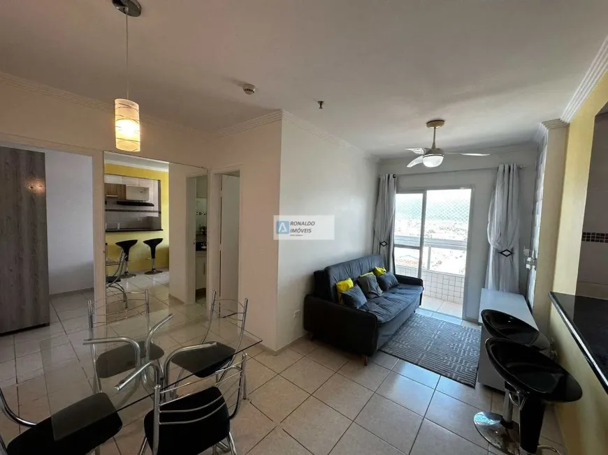 Foto 1 de Apartamento com 1 Quarto à venda, 47m² em Maracanã, Praia Grande