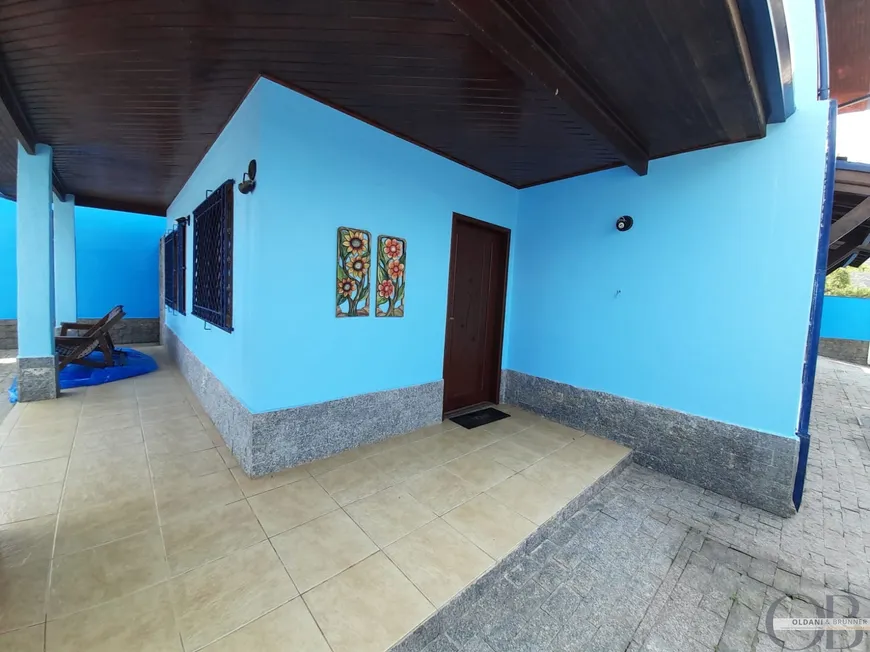 Foto 1 de Sobrado com 7 Quartos à venda, 216m² em Perequê-Açu, Ubatuba