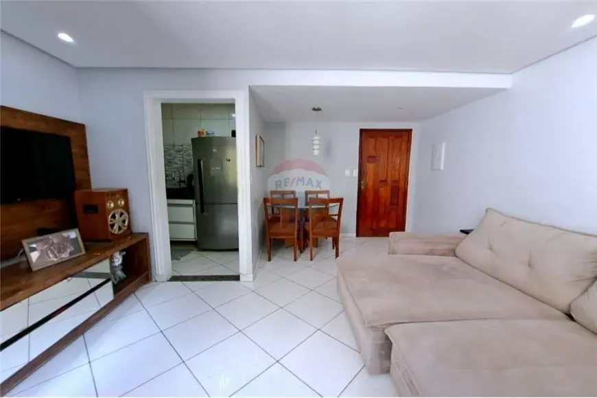 Foto 1 de Apartamento com 3 Quartos à venda, 65m² em Trobogy, Salvador