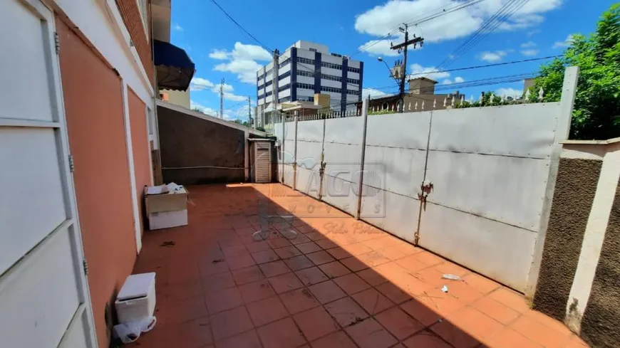 Foto 1 de Casa com 3 Quartos para alugar, 168m² em Jardim Macedo, Ribeirão Preto