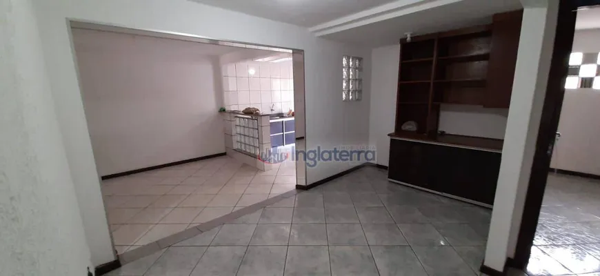 Foto 1 de Casa com 4 Quartos à venda, 179m² em Bandeirantes, Londrina
