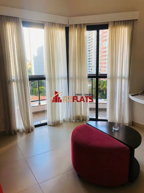 Foto 1 de Flat com 1 Quarto para alugar, 35m² em Morumbi, São Paulo