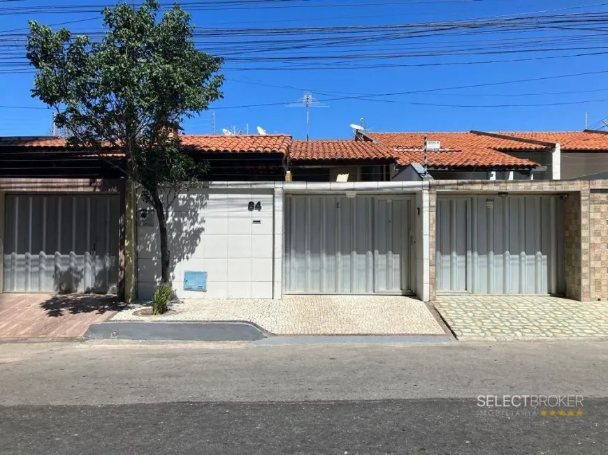 Foto 1 de Casa com 3 Quartos à venda, 171m² em Messejana, Fortaleza