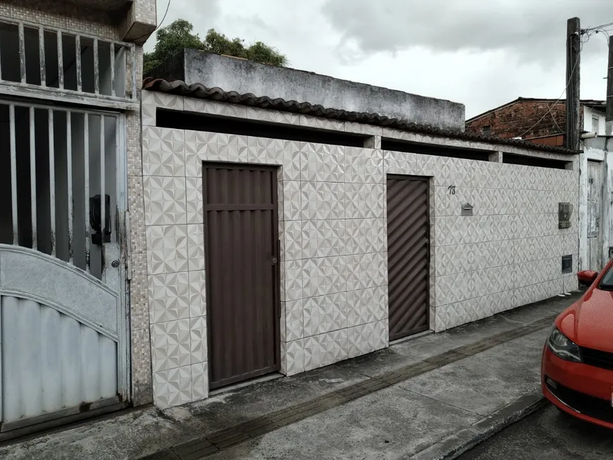 Foto 1 de Casa com 5 Quartos para alugar, 240m² em Camaçari de Dentro, Camaçari