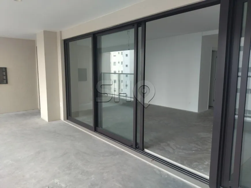 Foto 1 de Apartamento com 3 Quartos à venda, 142m² em Vila Mariana, São Paulo