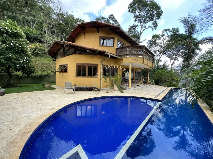 Foto 1 de Casa com 1 Quarto à venda, 320m² em Secretário, Petrópolis