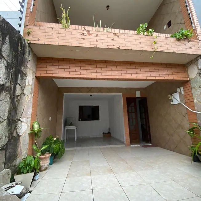 Foto 1 de Casa com 3 Quartos à venda, 101m² em Ribeira, Salvador