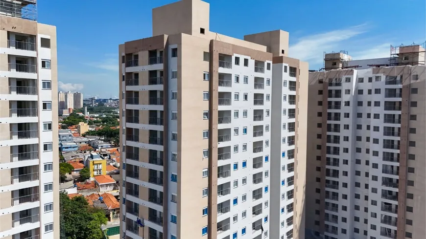 Foto 1 de Apartamento com 2 Quartos à venda, 43m² em Campo Grande, São Paulo