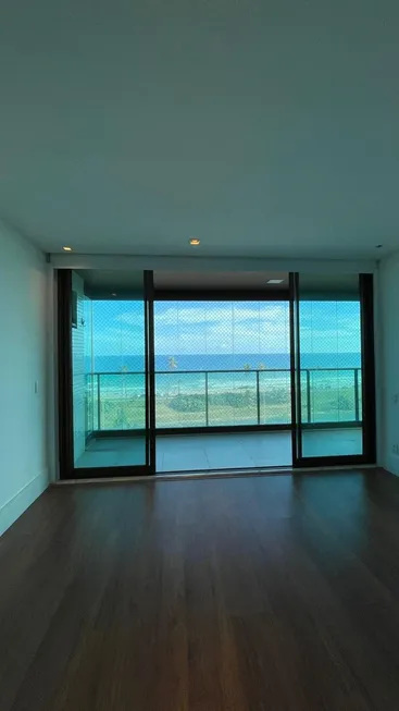 Foto 1 de Apartamento com 4 Quartos à venda, 242m² em Jaguaribe, Salvador