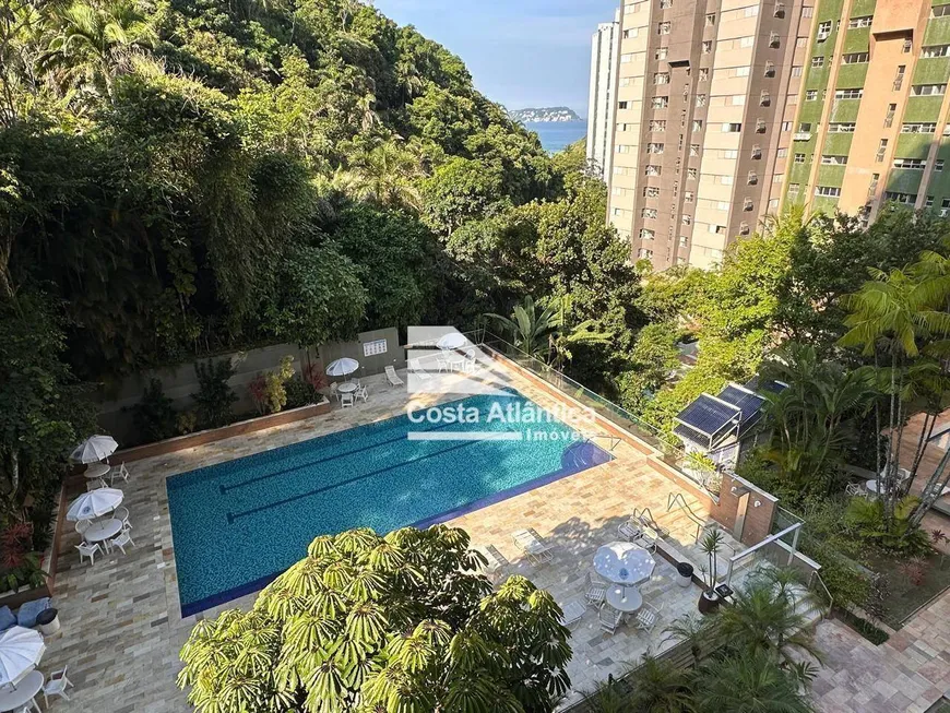 Foto 1 de Apartamento com 4 Quartos à venda, 135m² em Pitangueiras, Guarujá