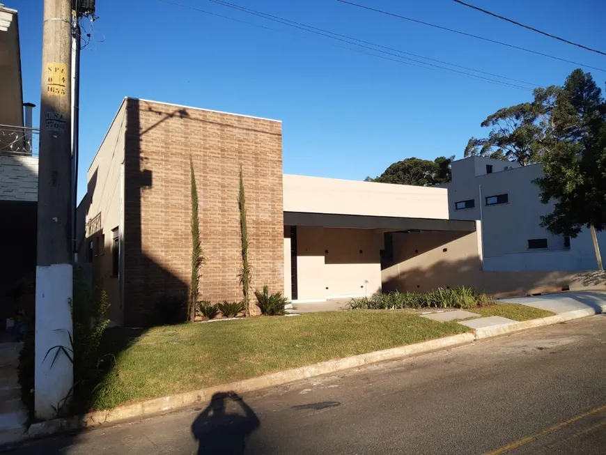 Foto 1 de Casa de Condomínio com 4 Quartos à venda, 200m² em Alphaville, Santana de Parnaíba