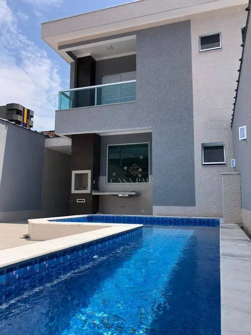 Foto 1 de Sobrado com 3 Quartos à venda, 135m² em Vila Tupi, Praia Grande