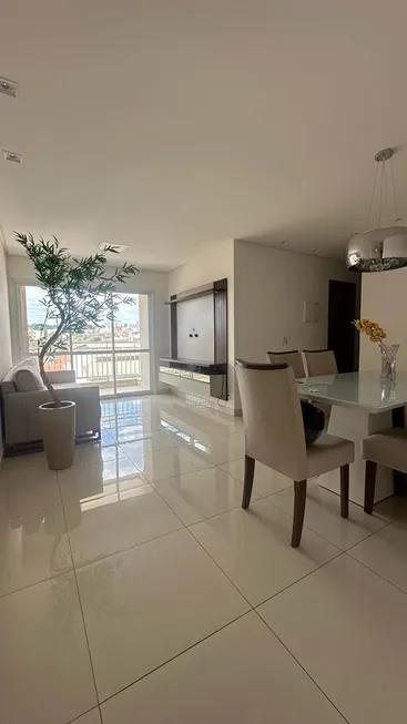 Foto 1 de Apartamento com 3 Quartos à venda, 99m² em Maracana, Anápolis