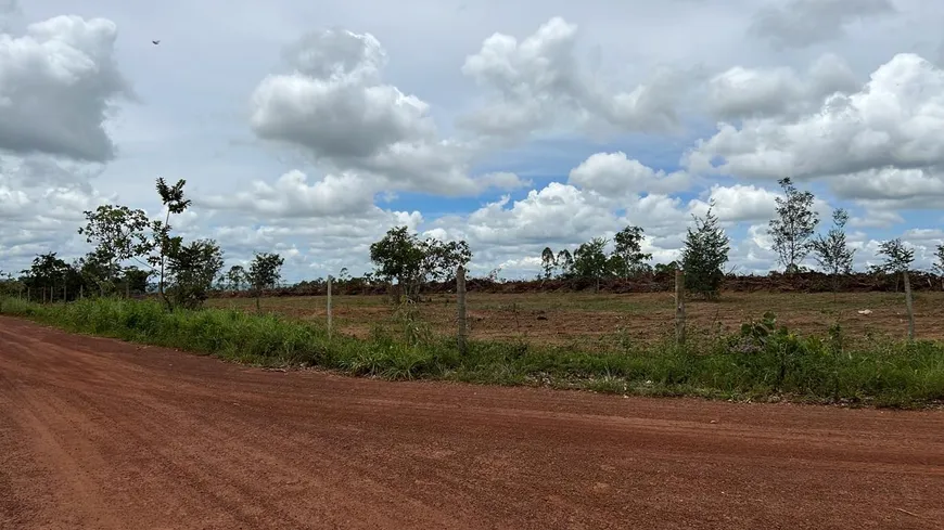 Foto 1 de Fazenda/Sítio à venda, 2500m² em Parque dos Pirineus, Anápolis