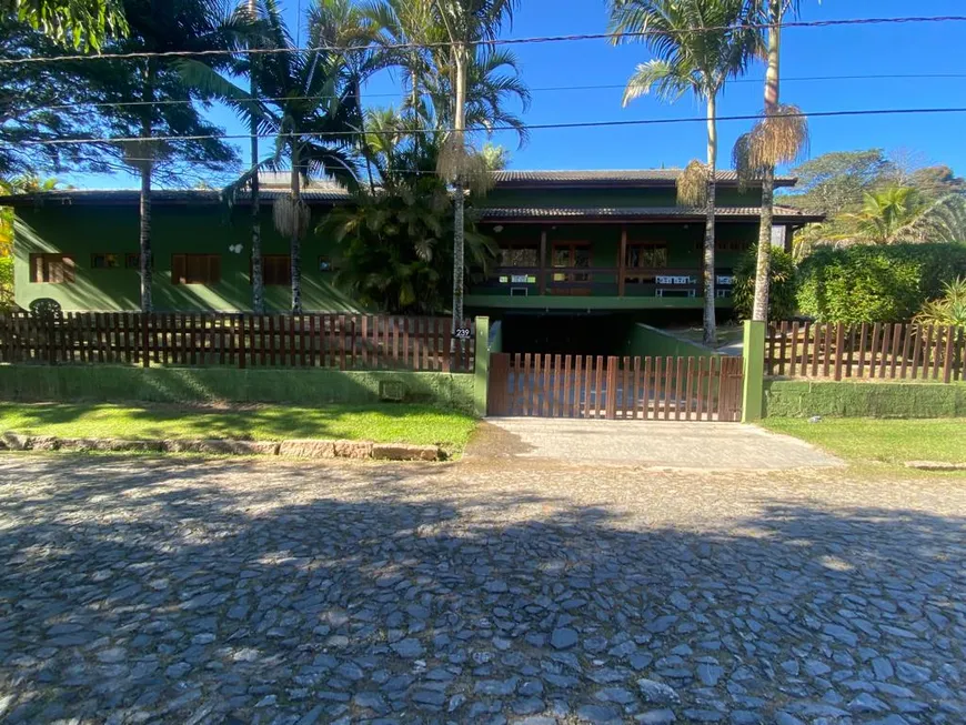 Foto 1 de Casa de Condomínio com 4 Quartos à venda, 1000m² em Paiao, Guararema