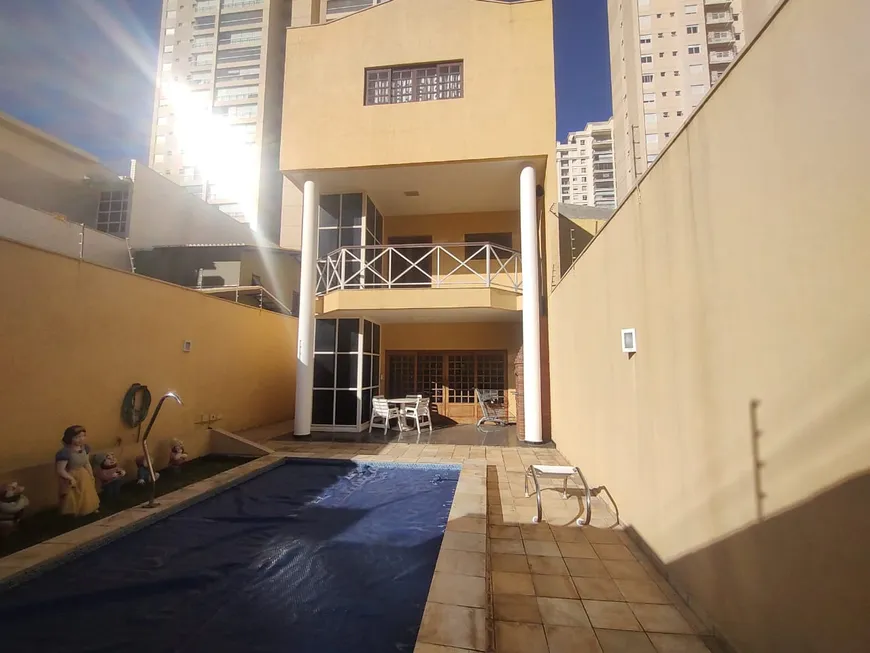 Foto 1 de Sobrado com 3 Quartos para alugar, 320m² em Parque da Mooca, São Paulo
