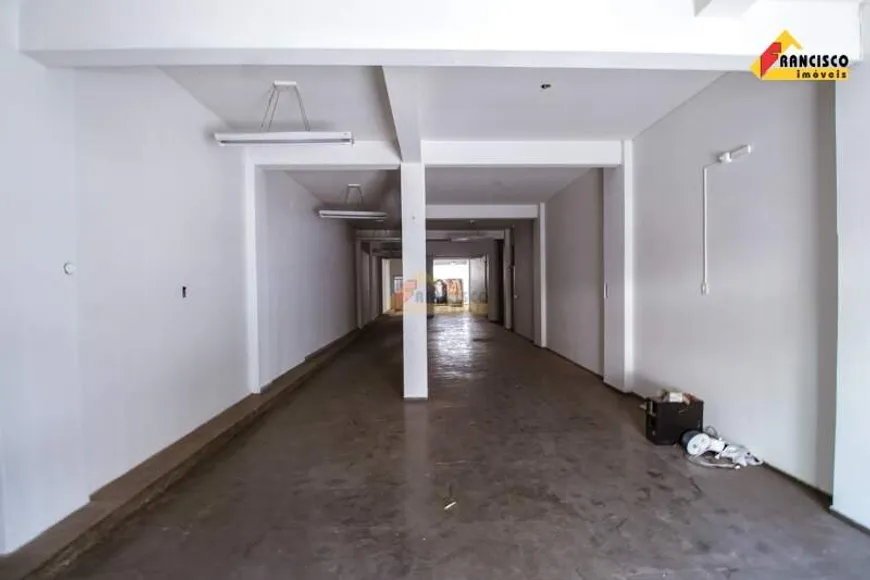 Foto 1 de Ponto Comercial para alugar, 215m² em Centro, Divinópolis