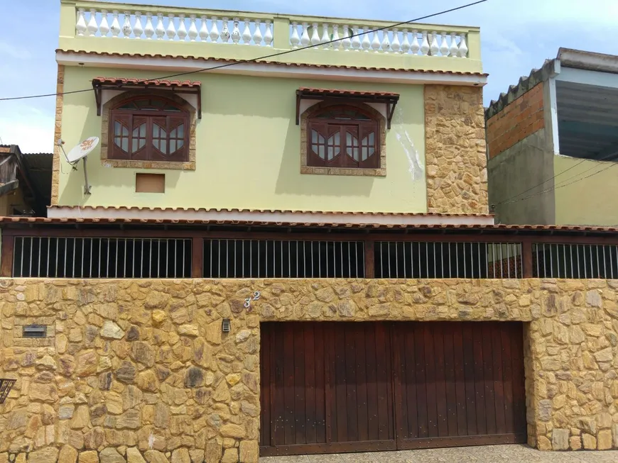 Foto 1 de Casa com 3 Quartos à venda, 150m² em Anchieta, Rio de Janeiro