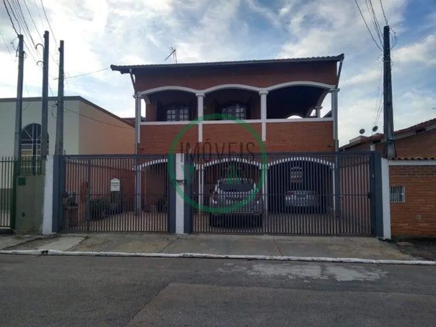 Foto 1 de Casa com 6 Quartos à venda, 300m² em Vila Industrial, São José dos Campos