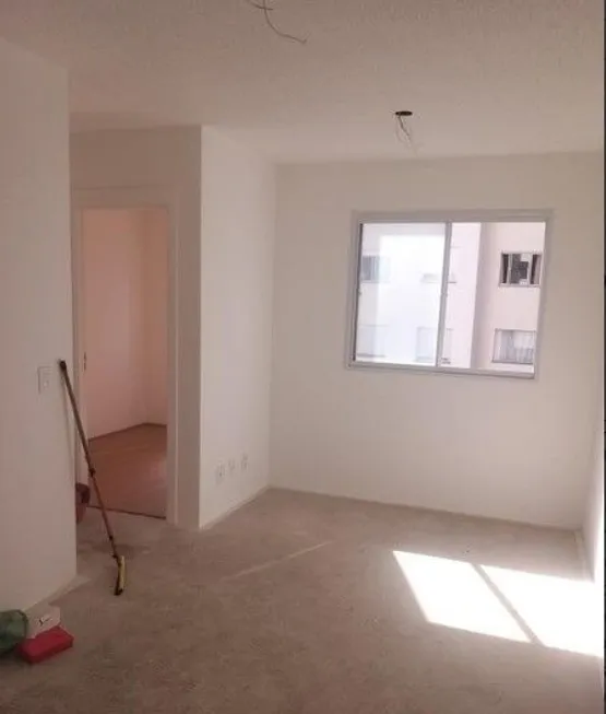 Foto 1 de Apartamento com 2 Quartos à venda, 41m² em Itaquera, São Paulo