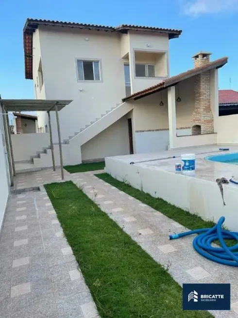 Foto 1 de Casa com 2 Quartos à venda, 70m² em SAO MARCOS, Itanhaém