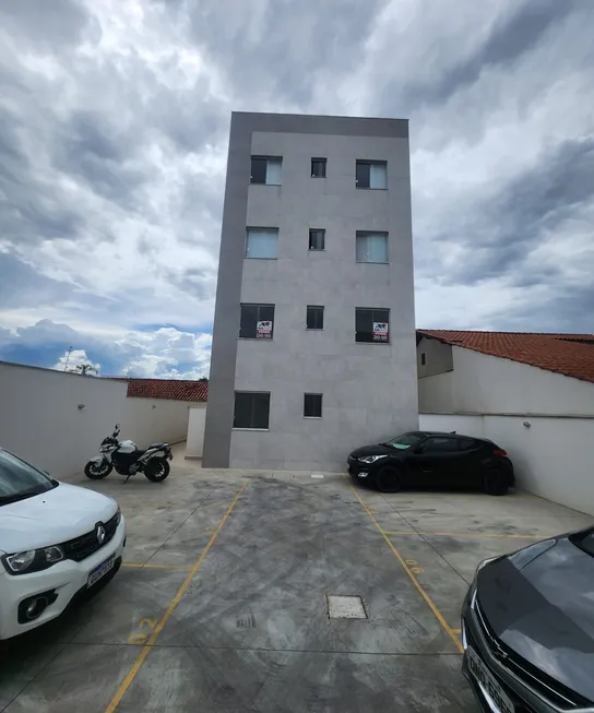 Foto 1 de Apartamento com 2 Quartos à venda, 47m² em Santa Amélia, Belo Horizonte