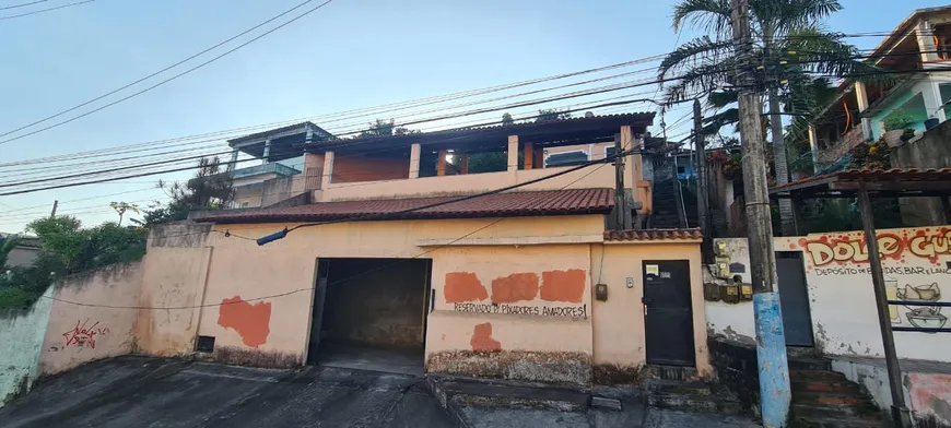 Foto 1 de Casa com 2 Quartos à venda, 80m² em Estrela do Norte, São Gonçalo