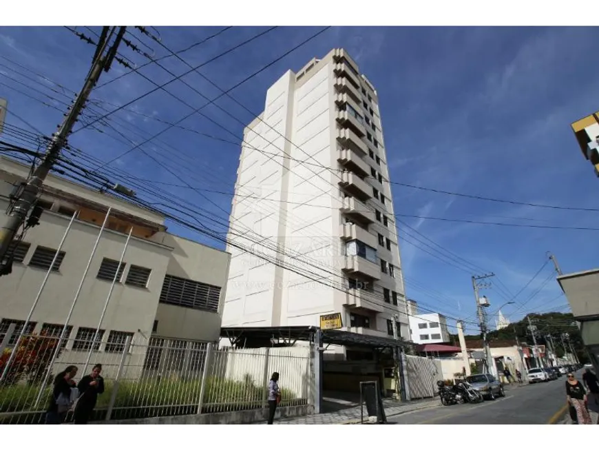 Foto 1 de Apartamento com 2 Quartos à venda, 94m² em Centro, Taubaté