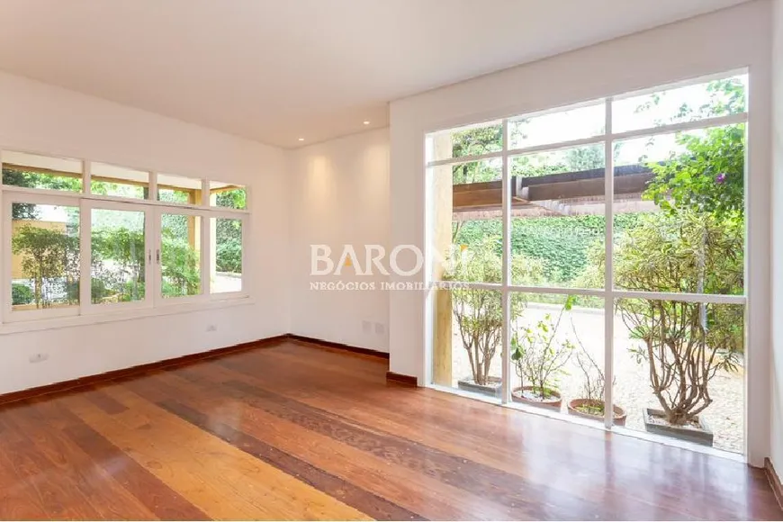 Foto 1 de Casa com 4 Quartos à venda, 260m² em Retiro Morumbi , São Paulo
